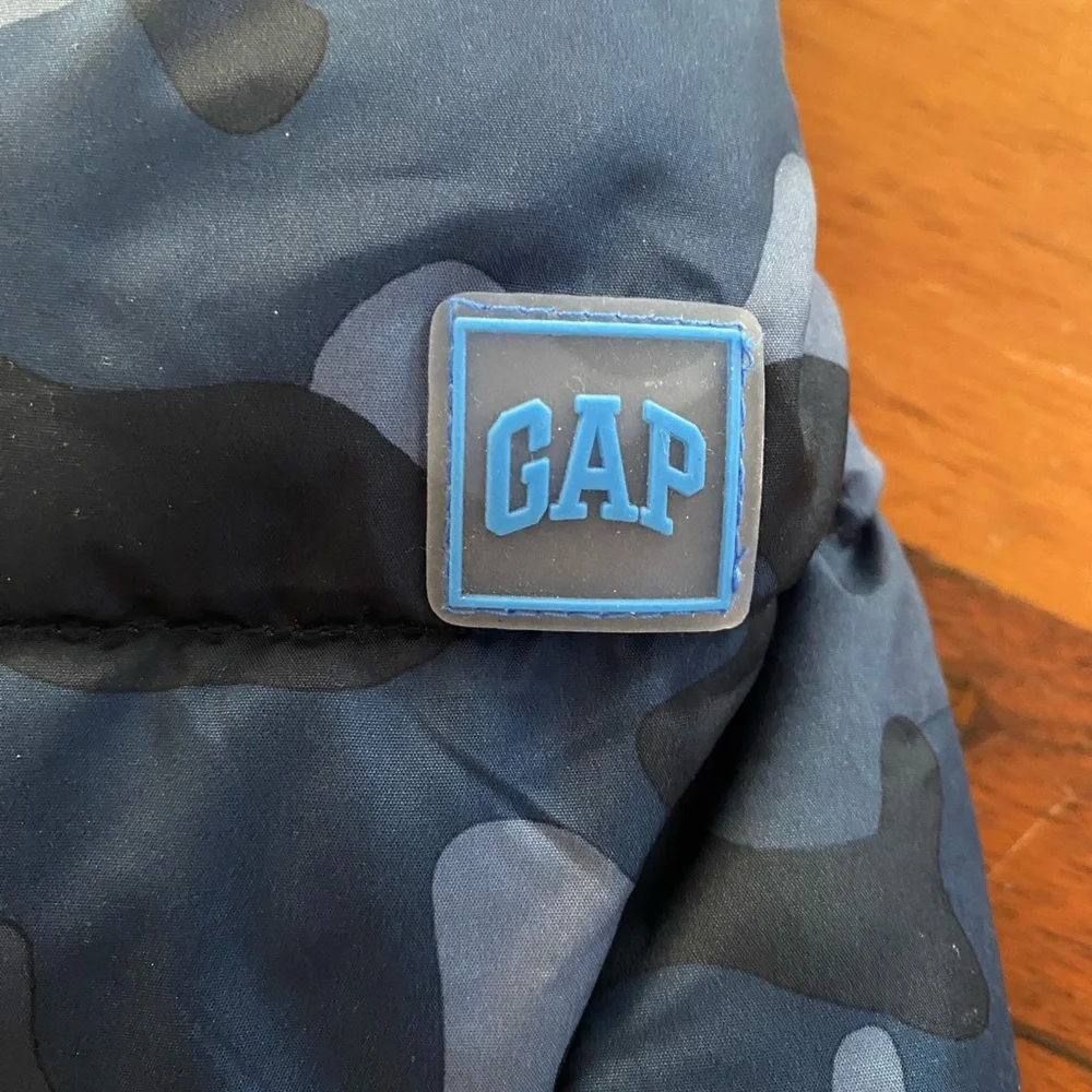 NWT Baby GAP blue‎ Camouflage  Snowsuit 3-6 months hooded